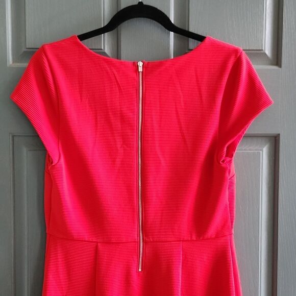 Express bodycon essential red dress, size medium - Picture 6 of 8